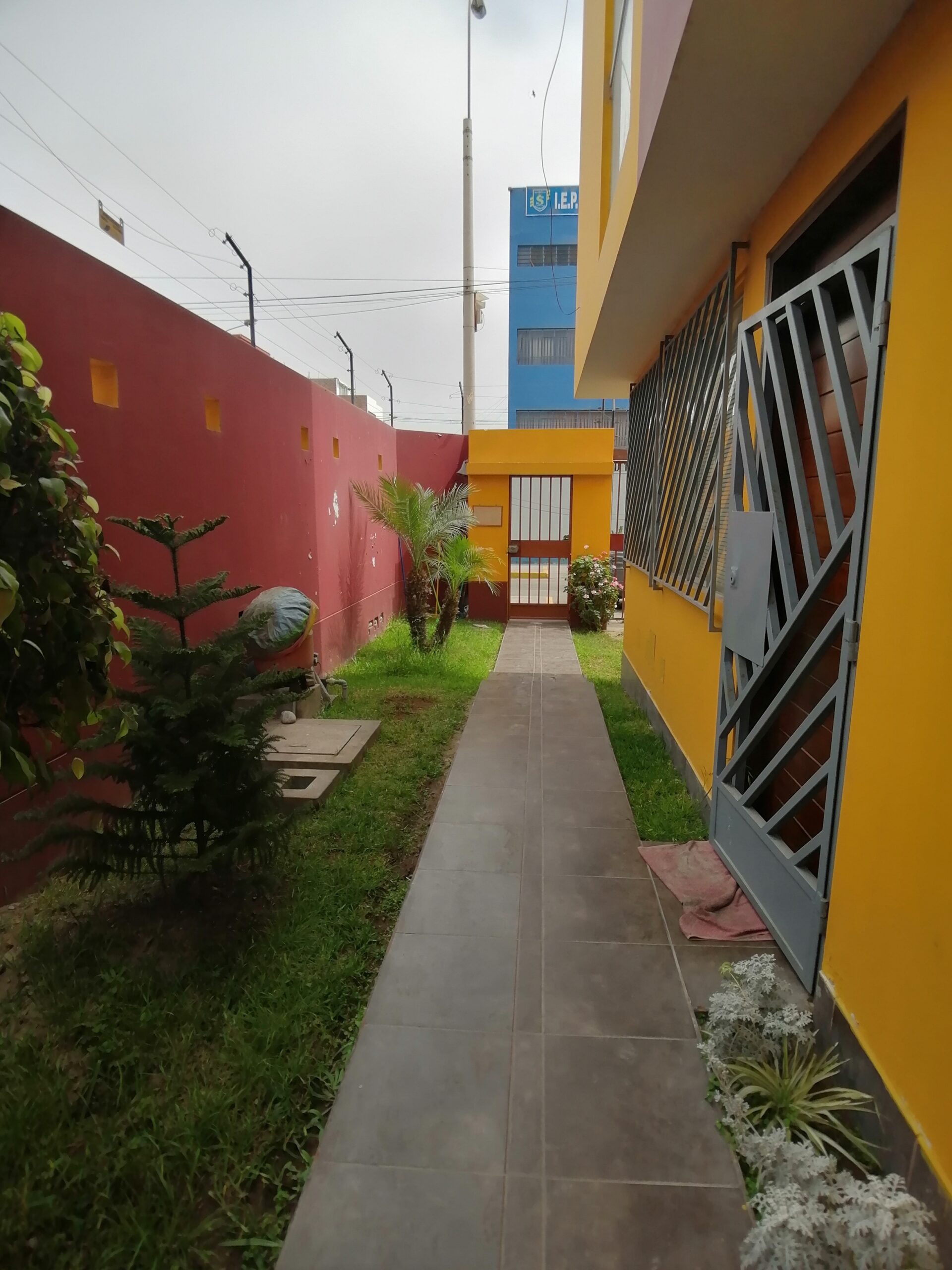 triplex en venta Chorrillos